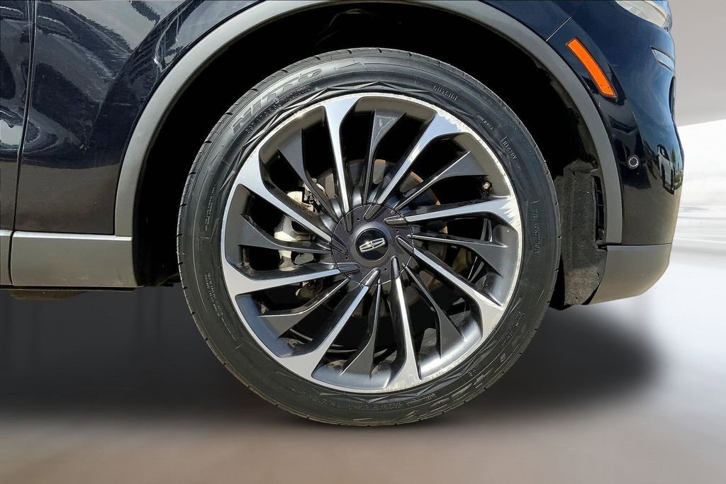 Used 2023 Lincoln Aviator Reserve w/ Equipment Group 201A image 9