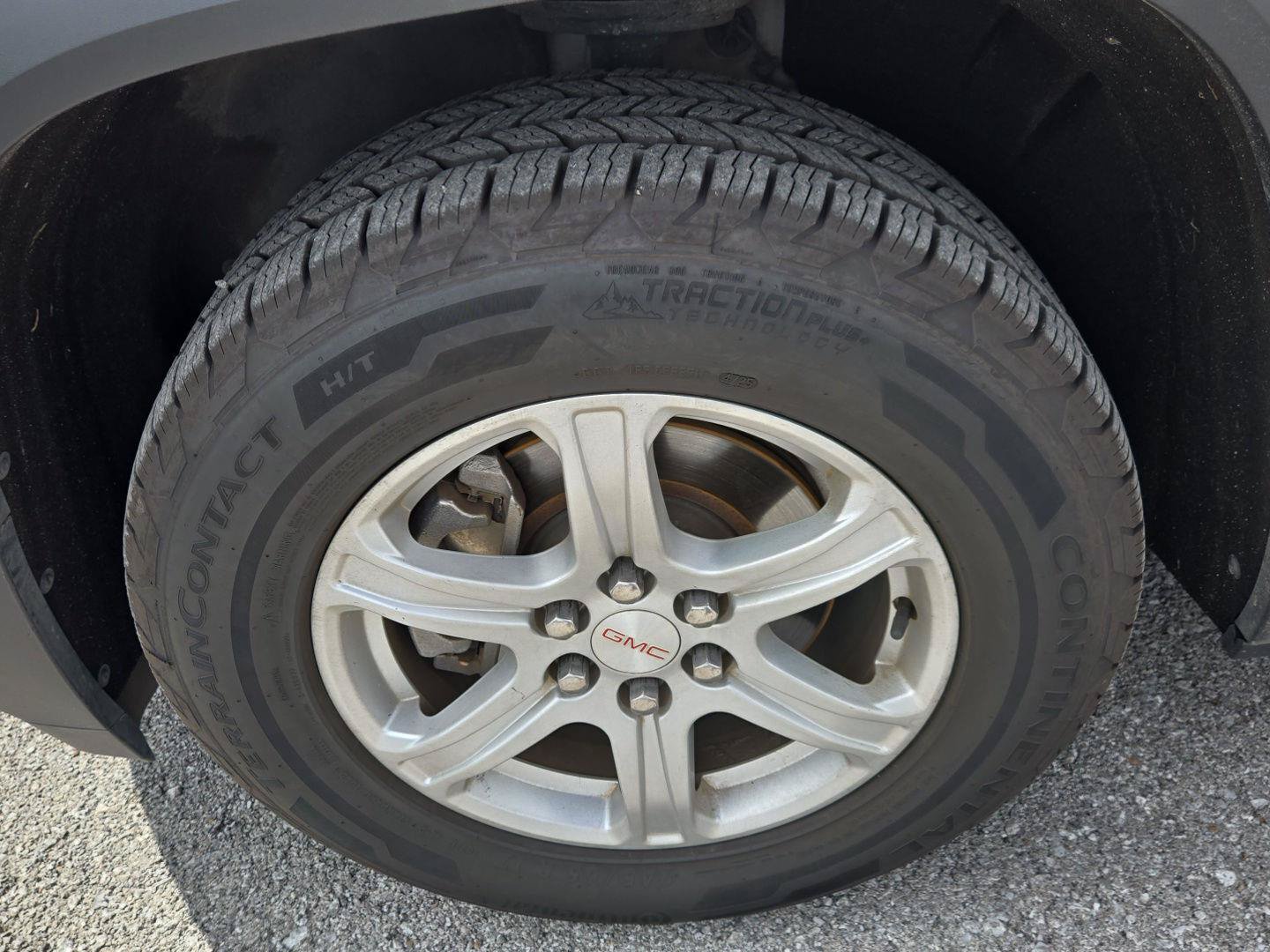 Used 2019 GMC Acadia SLE FWD image 12