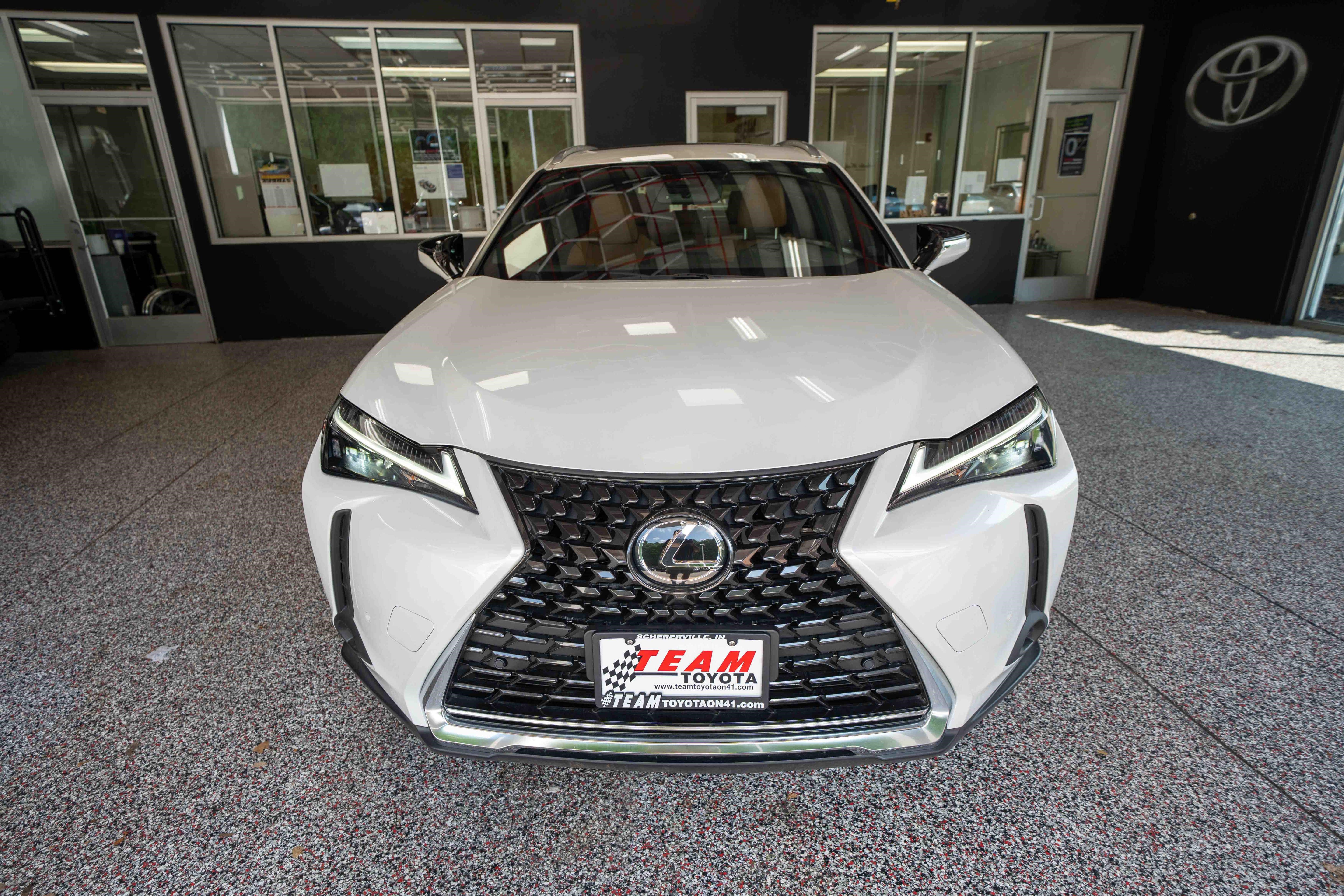 Used 2024 Lexus UX 250h AWD w/ Premium Package image 6