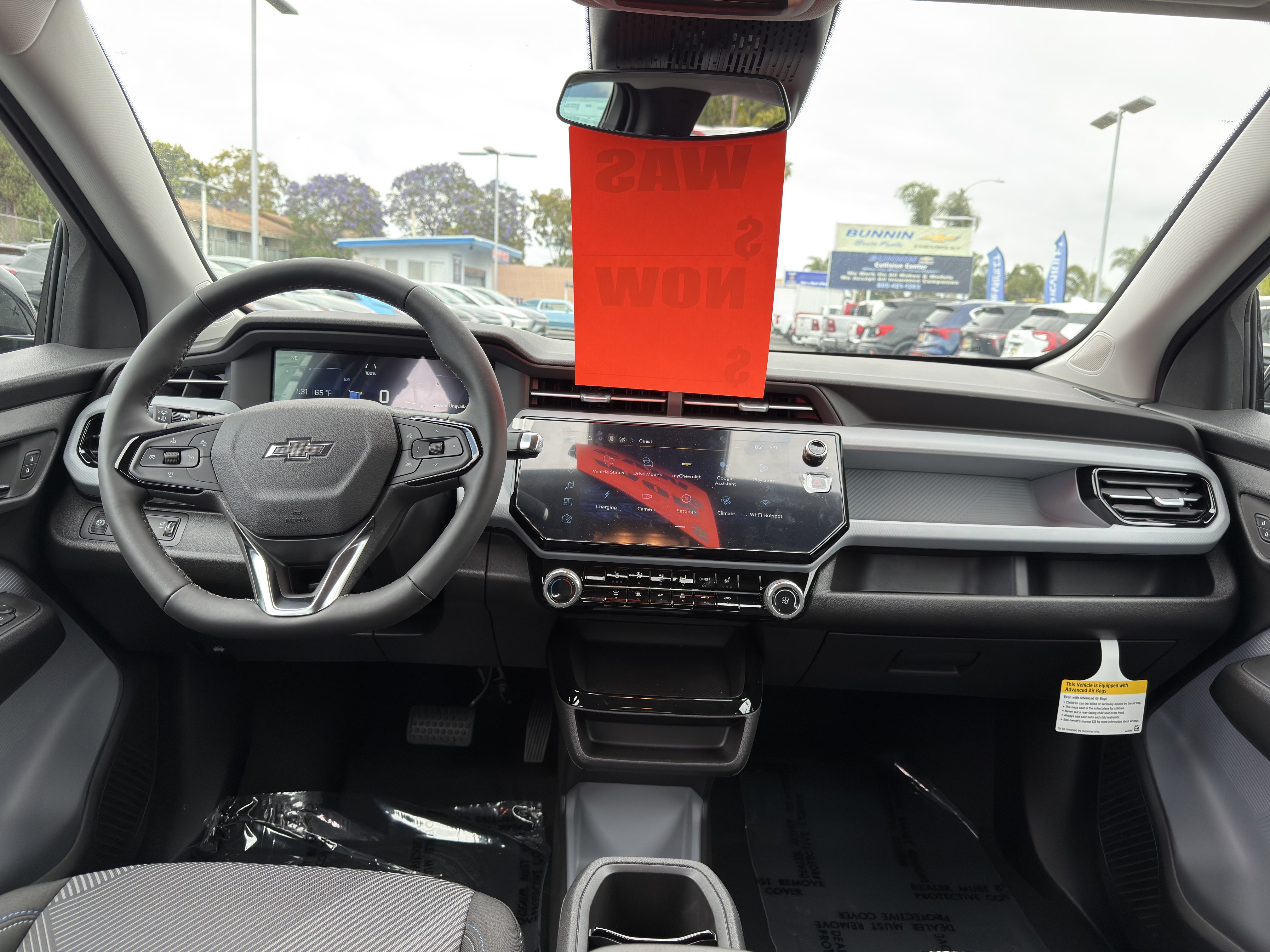 New 2027 Chevrolet Bolt LT w/ Comfort Package FWD image 20