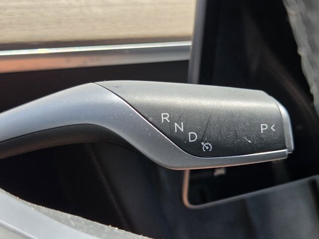 Used 2023 Tesla Model Y Performance AWD/4WD image 24