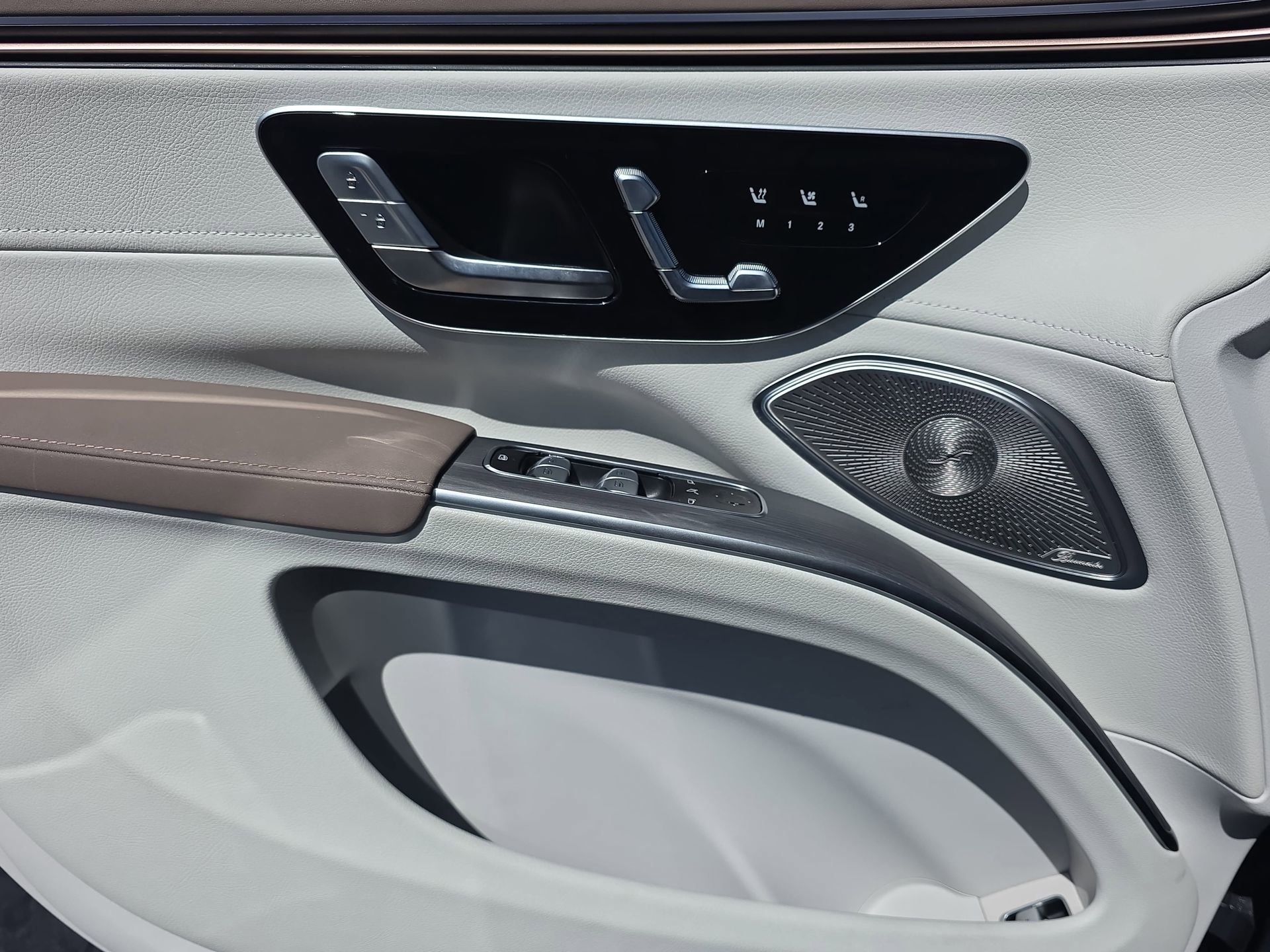 Certified 2023 Mercedes-Benz EQS 580 4MATIC SUV image 26