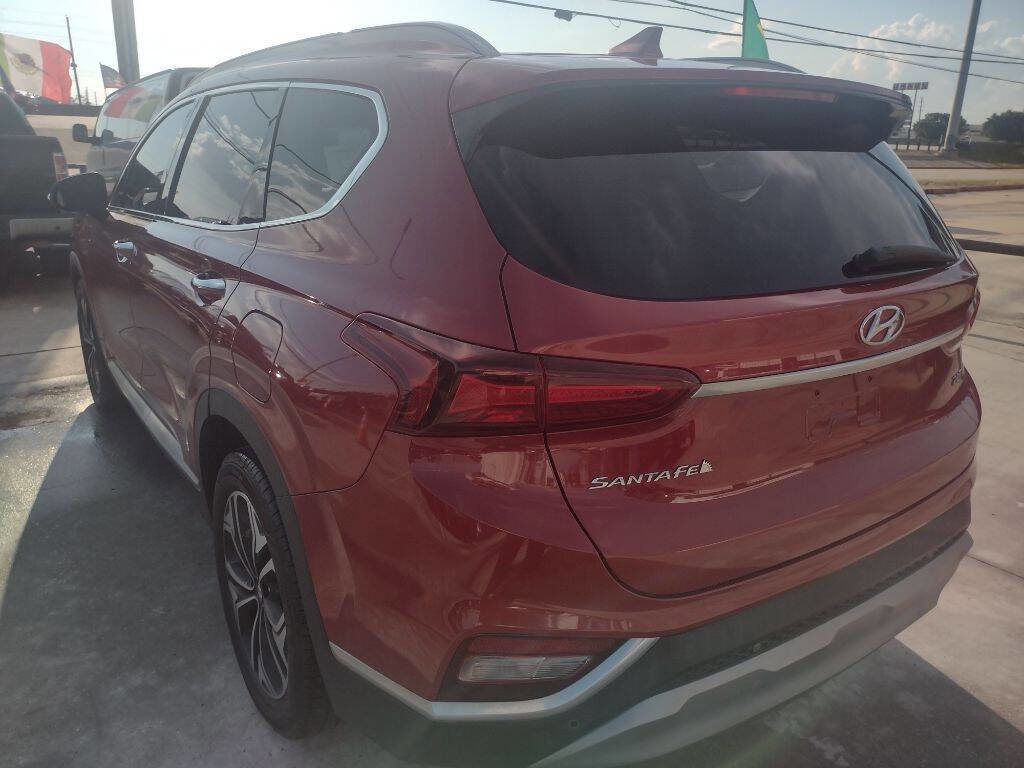 Used 2019 Hyundai Santa Fe Limited image 5