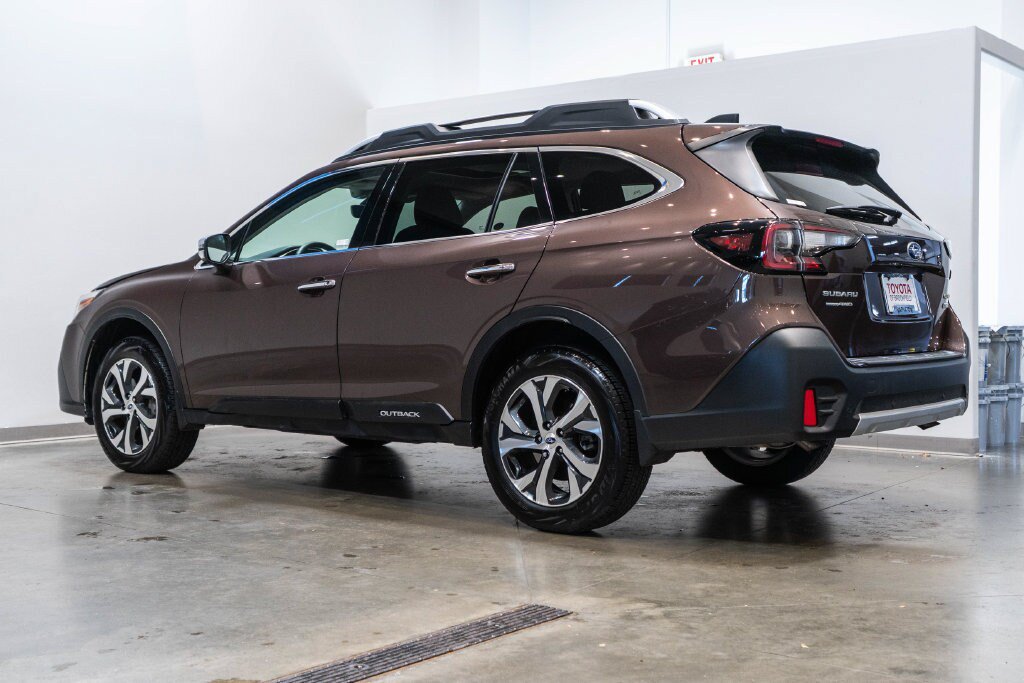Used 2022 Subaru Outback Touring XT w/ Popular Package #2 AWD/4WD image 7