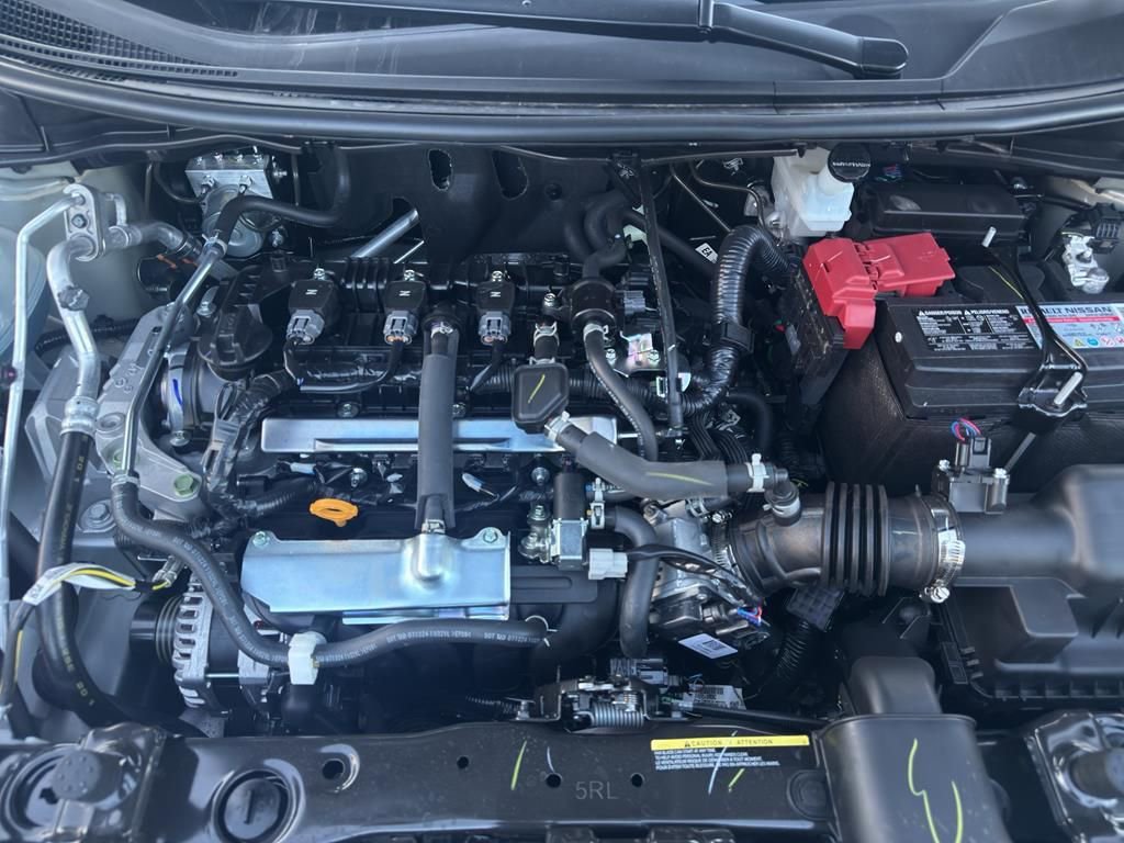 New 2025 Nissan Versa SR image 11