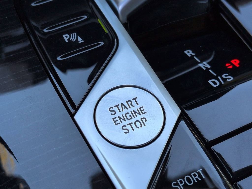 New 2026 BMW X5 xDrive40i w/ M Sport Package image 28