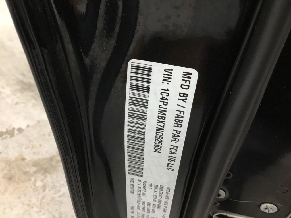 Used 2022 Jeep Cherokee Trailhawk w/ Trailer Tow Group image 7