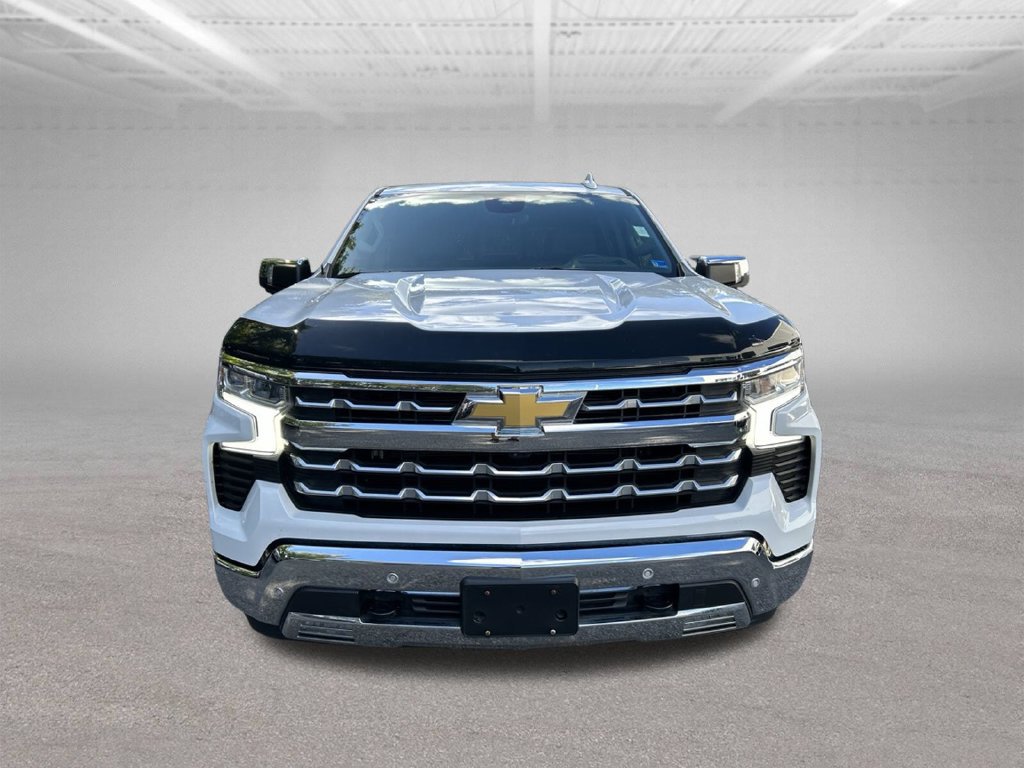 Used 2024 Chevrolet Silverado 1500 LTZ w/ Technology Package AWD/4WD image 15