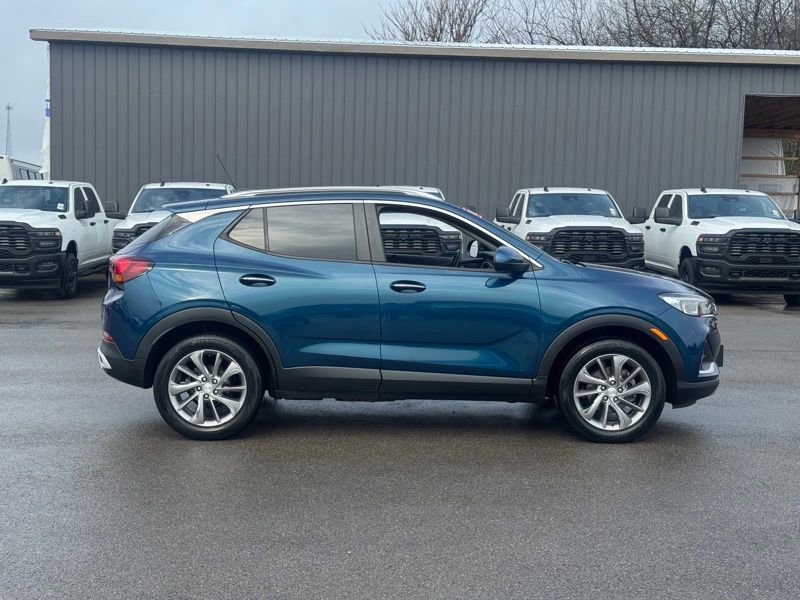 Used 2021 Buick Encore GX Select w/ Experience Buick Package image 2