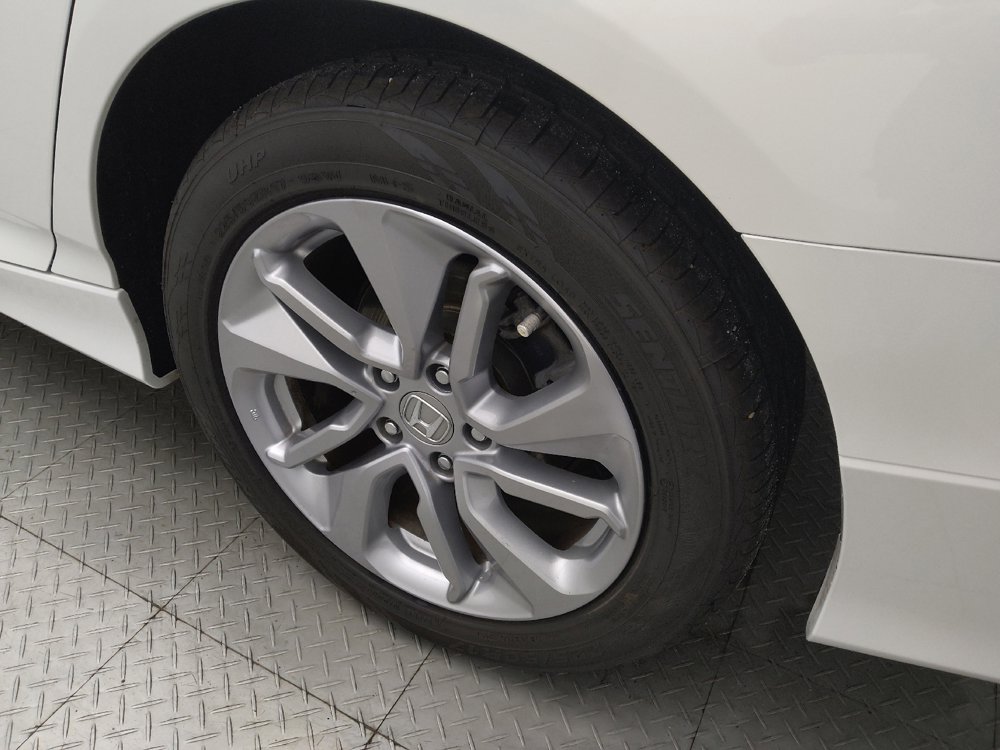 Used 2018 Honda Accord LX image 31