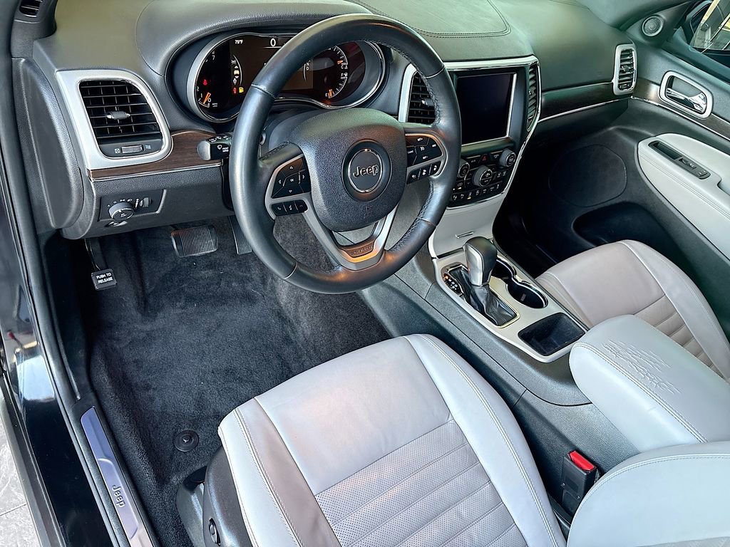 Used 2018 Jeep Grand Cherokee Limited RWD image 9