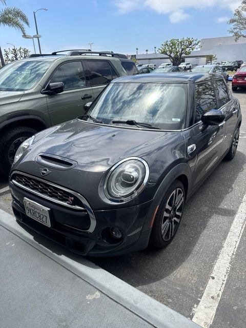 Used 2021 MINI Cooper S w/ 6.5" Touchscreen Package