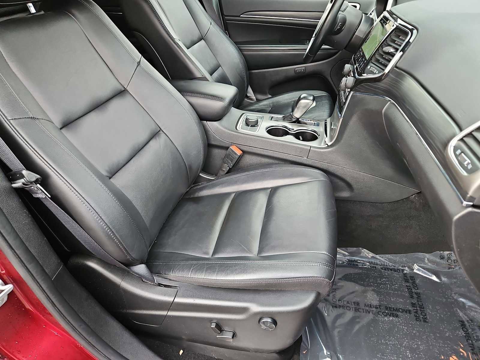 Used 2022 Jeep Grand Cherokee Limited image 23