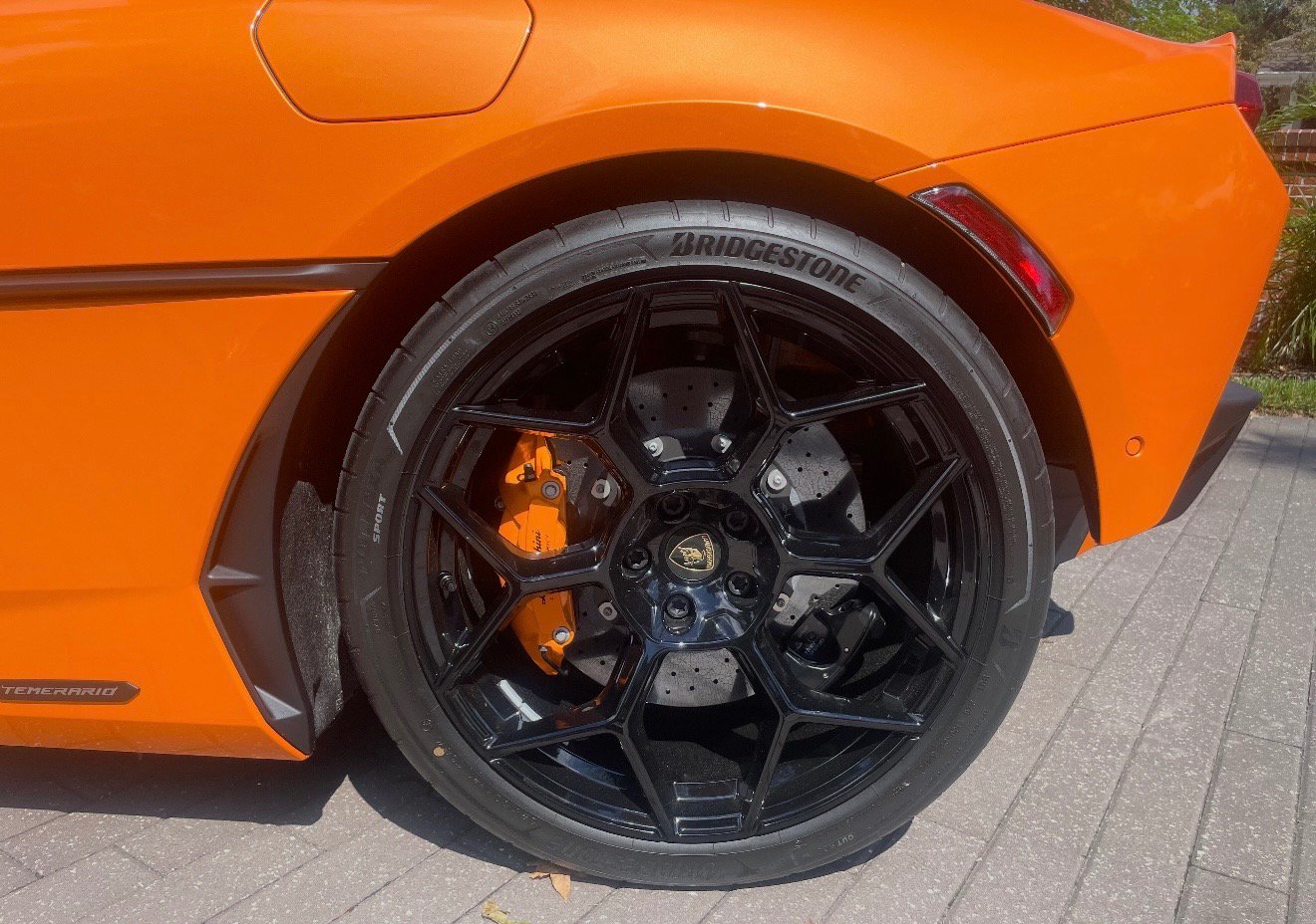 Used 2026 Lamborghini Temerario AWD/4WD image 11