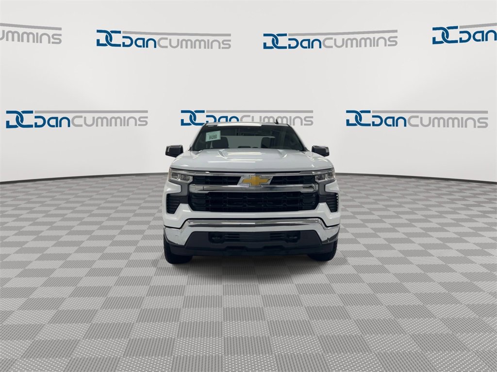 Used 2024 Chevrolet Silverado 1500 LT image 3