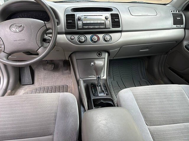 Used 2006 Toyota Camry FWD image 11