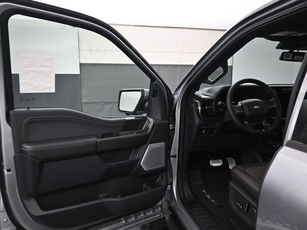 New 2025 Ford F150 Lariat w/ Equipment Group 502A High image 6