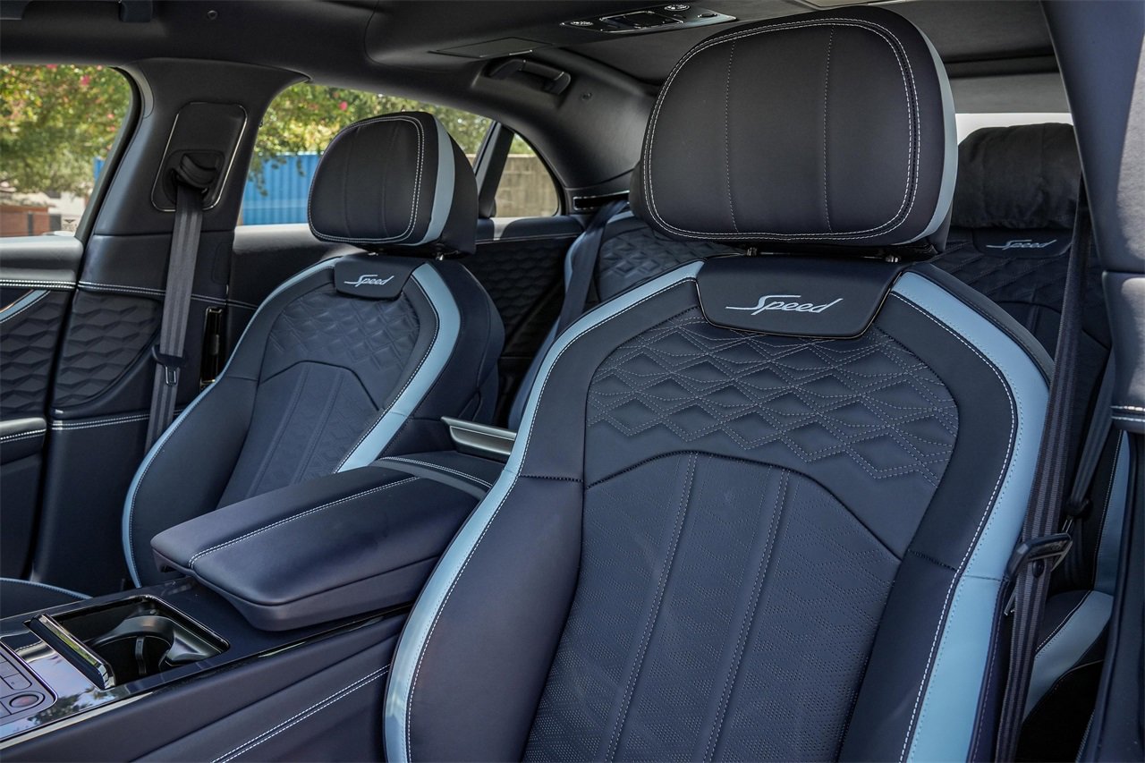 New 2025 Bentley Flying Spur Plug-In Hybrid image 22