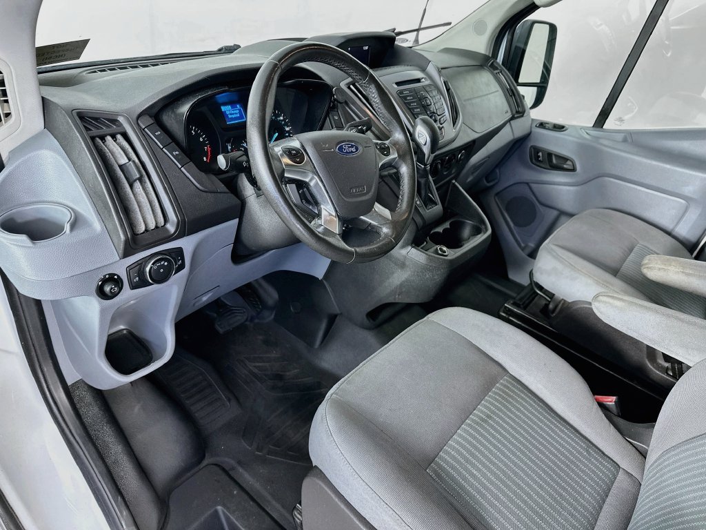 Used 2017 Ford Transit 350 XLT RWD image 28