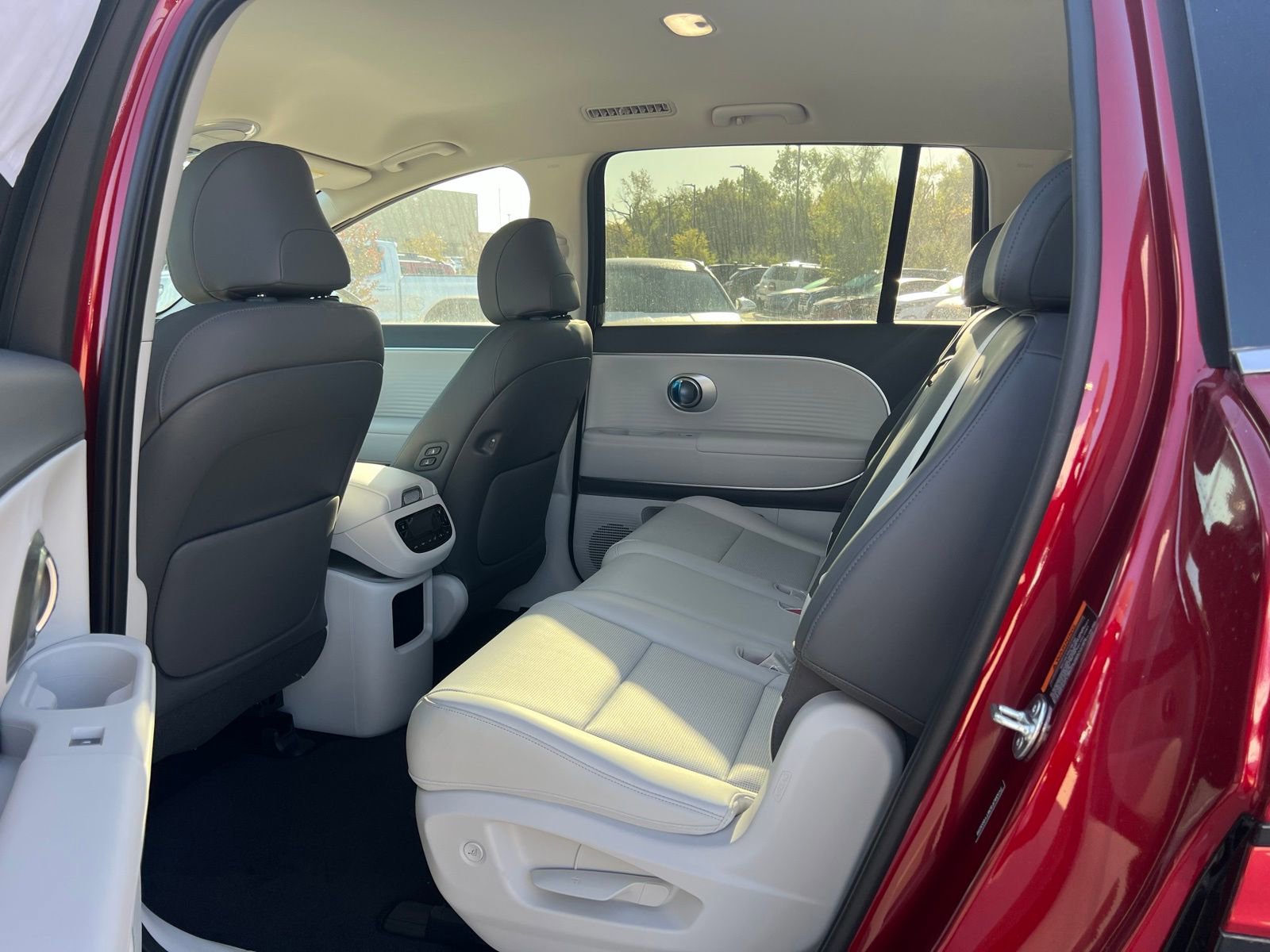 New 2026 Hyundai Ioniq 9 SEL image 20