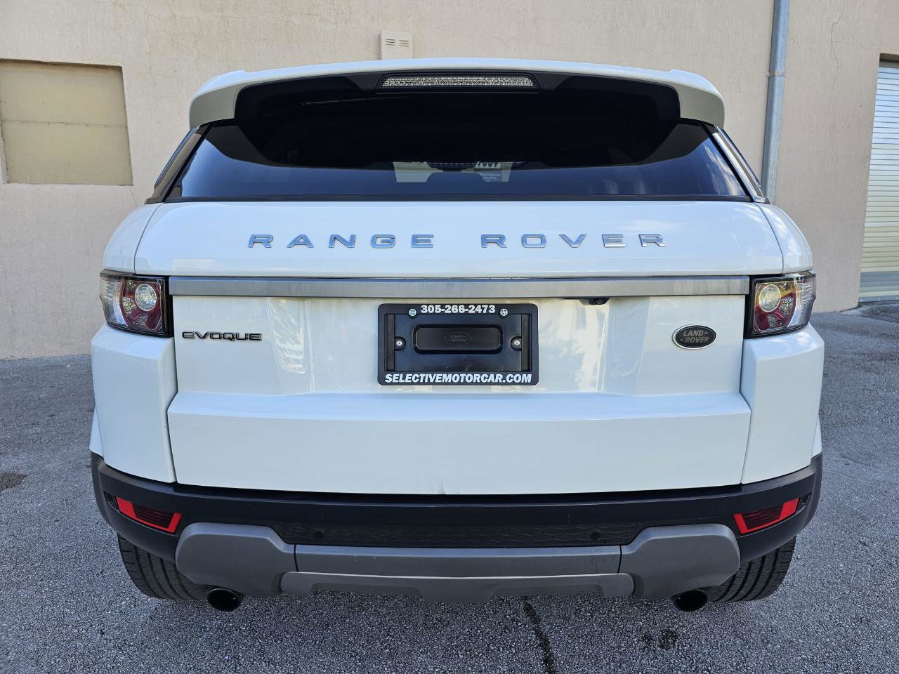 Used 2015 Land Rover Range Rover Evoque Pure AWD/4WD image 14