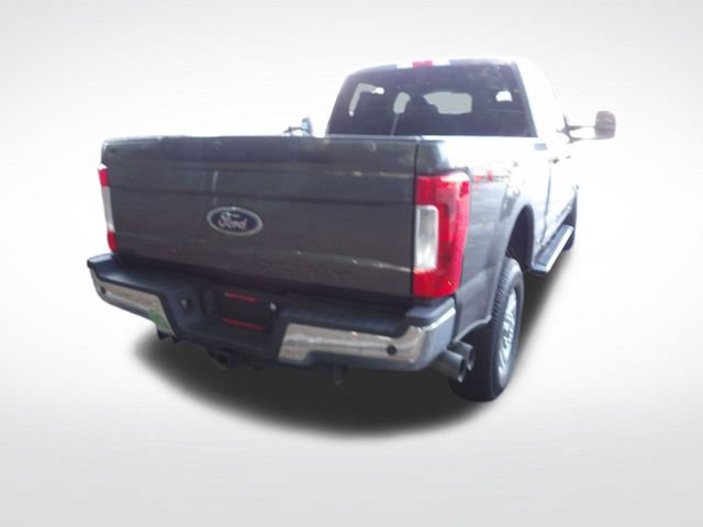 Used 2017 Ford F250 XLT w/ XLT Value Package AWD/4WD image 15
