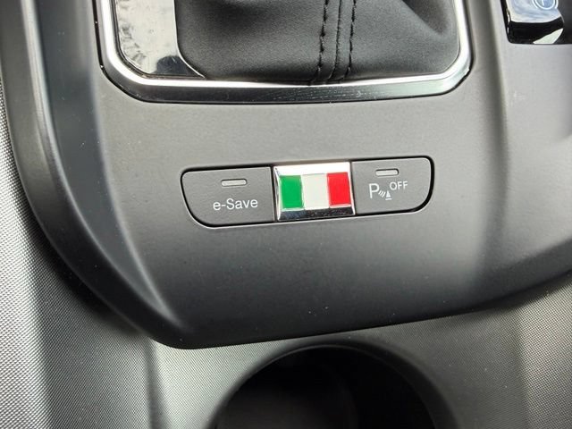 Used 2024 Alfa Romeo Tonale Ti w/ Premium Interior Package AWD/4WD image 29