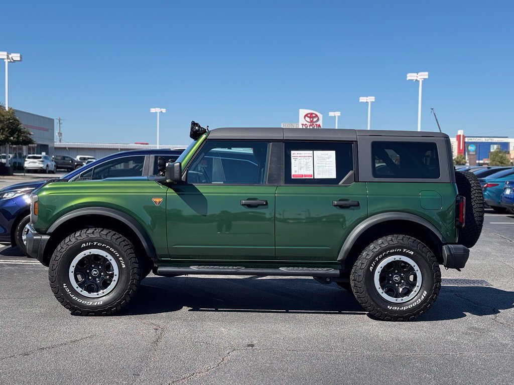 Used 2023 Ford Bronco Badlands w/ Sasquatch Package AWD/4WD image 8