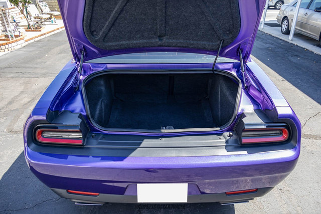 Used 2016 Dodge Challenger SRT Hellcat RWD image 60