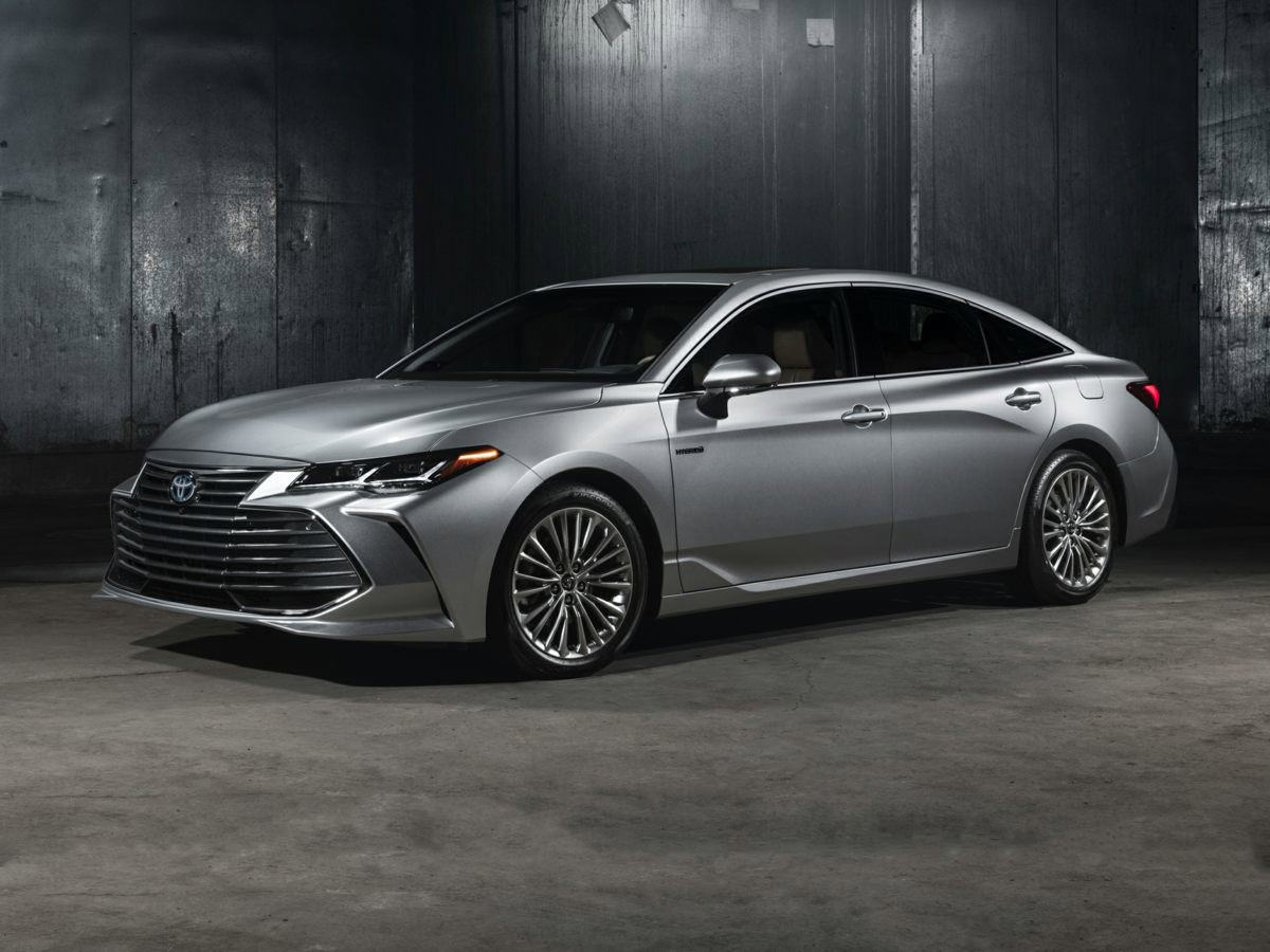 Used 2019 Toyota Avalon XSE w/ Carpet Mat Package FWD image 1