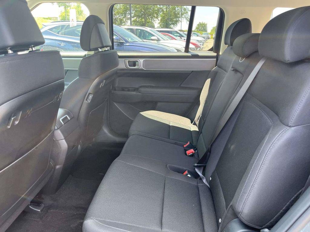 New 2027 Hyundai Santa Fe SE FWD image 36