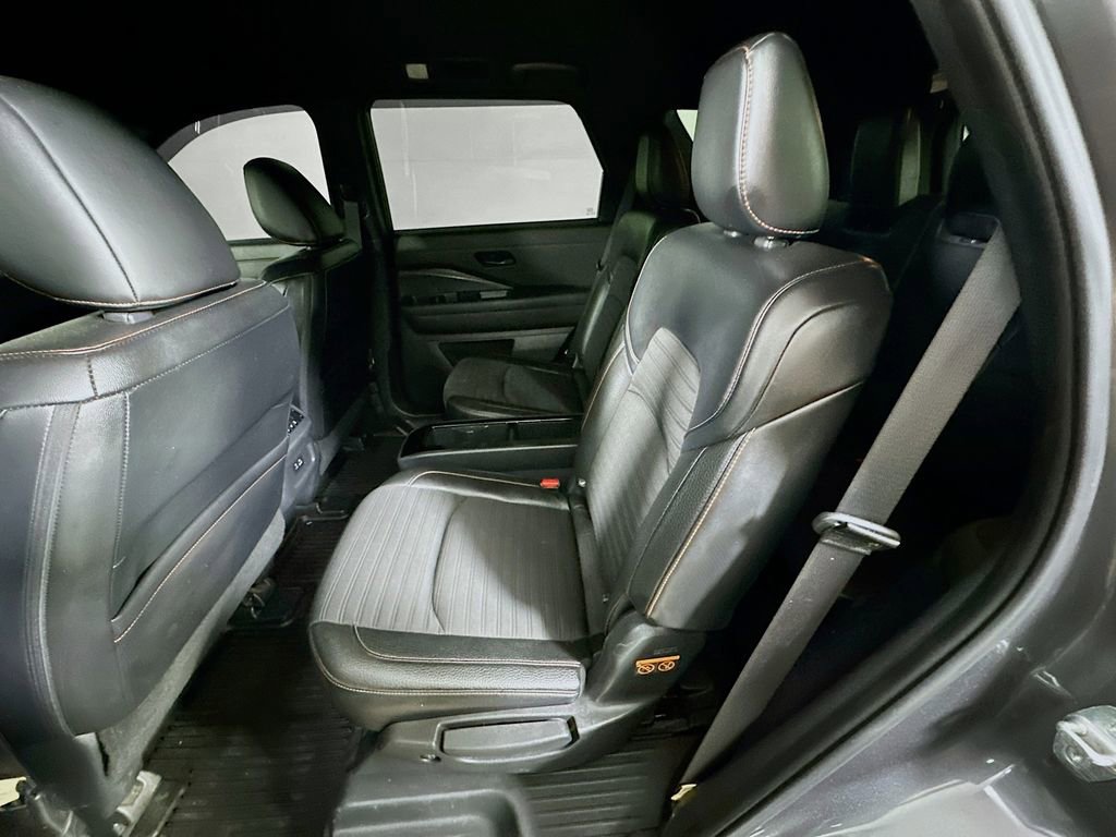 Used 2023 Nissan Pathfinder Rock Creek image 15