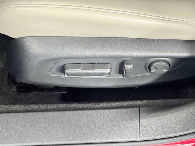 Used 2024 Honda Accord Touring image 13