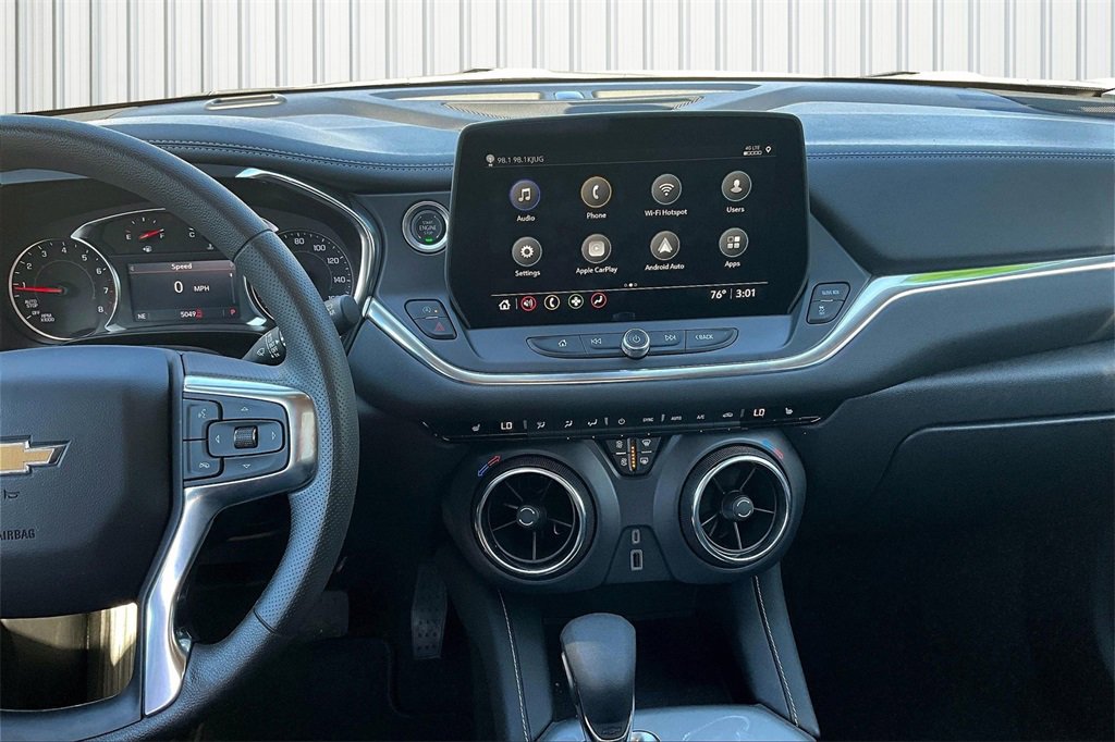 Used 2025 Chevrolet Blazer LT w/ Redline Edition image 3