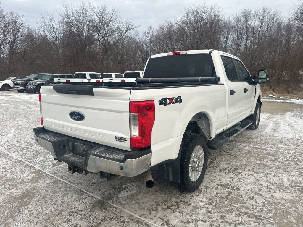 Used 2017 Ford F250 XLT w/ XLT Value Package image 7