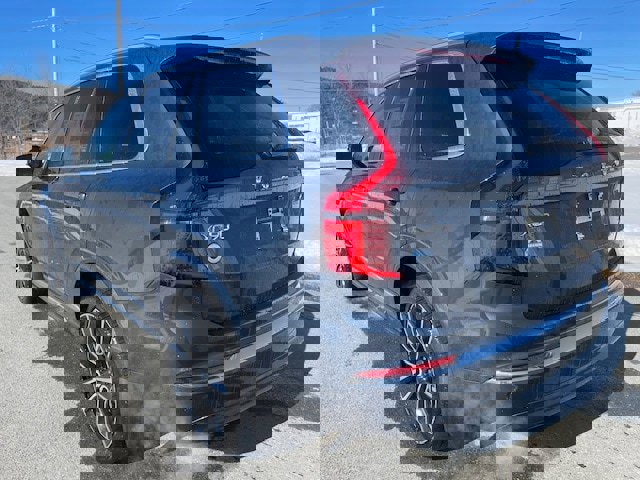 New 2026 Volvo XC90 B6 Plus w/ Protection Package image 4