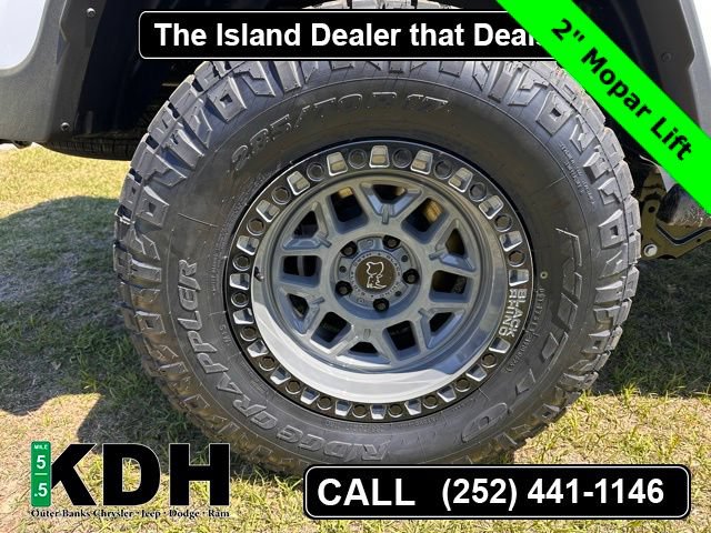 New 2025 Jeep Gladiator Sport AWD/4WD image 9