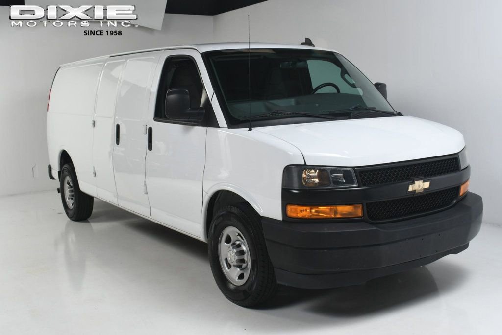 Used 2021 Chevrolet Express 2500 Extended w/ Driver Convenience Package video 1