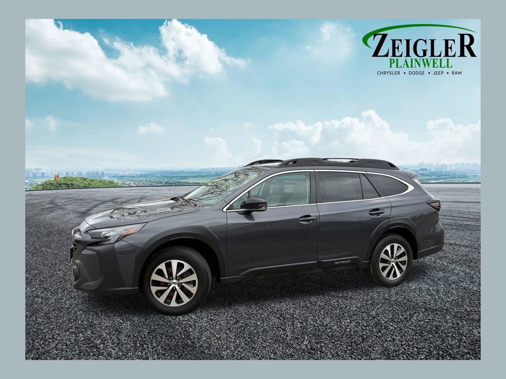 Used 2023 Subaru Outback Premium image 1