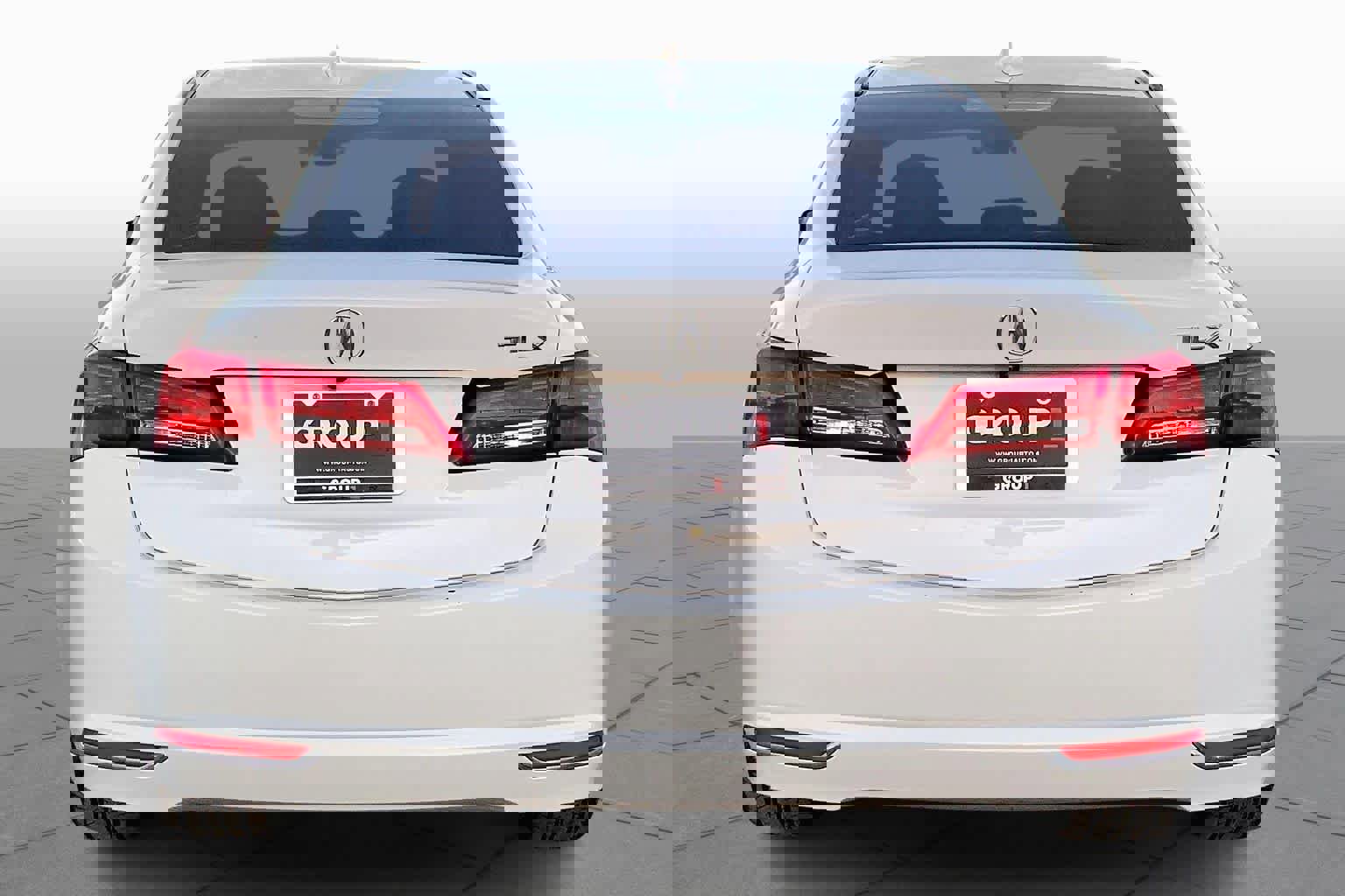 Used 2018 Acura TLX w/ Technology Package image 5