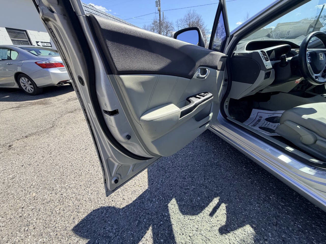 Used 2012 Honda Civic EX-L image 38