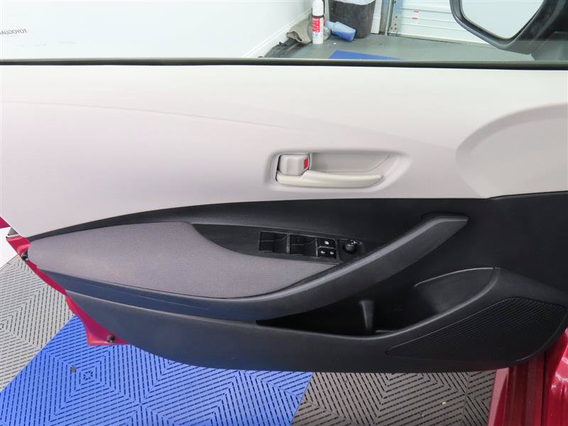 Used 2023 Toyota Corolla LE FWD image 12