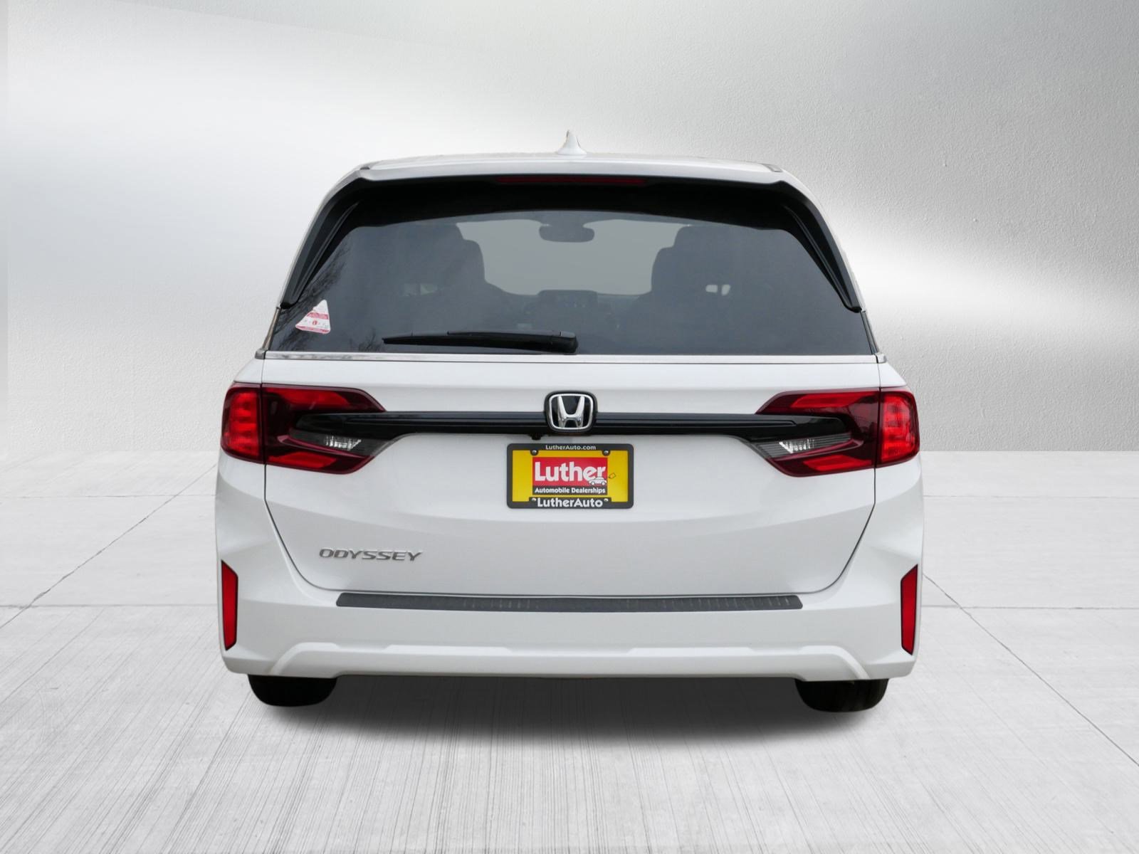 Certified 2026 Honda Odyssey EX-L image 6