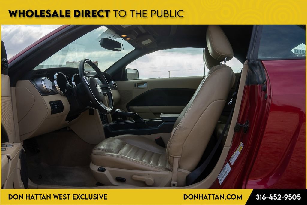 Used 2006 Ford Mustang GT RWD image 3