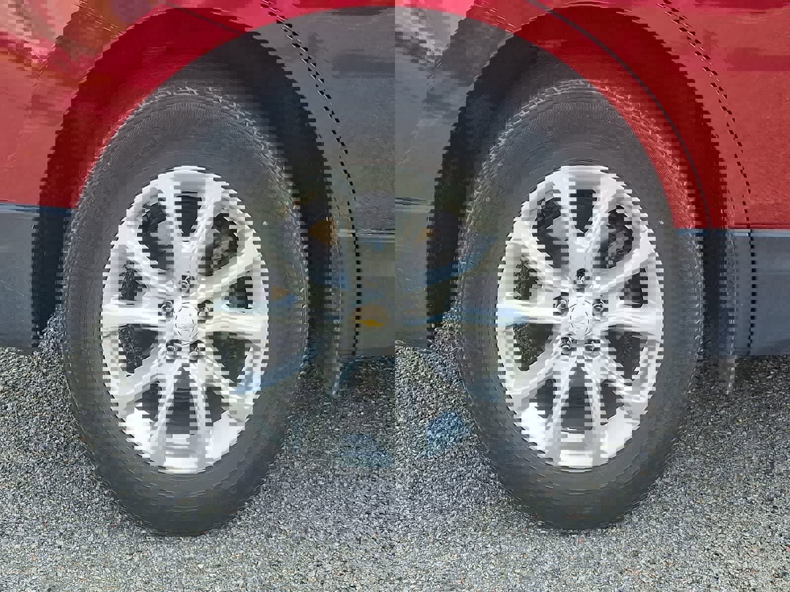 Used 2019 Chevrolet Equinox LT image 4