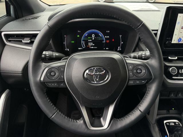 Used 2025 Toyota Corolla Cross AWD Hybrid w/ Convenience Package image 13