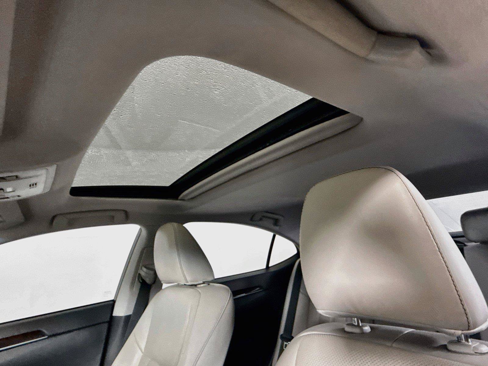 Used 2017 Lexus ES 350 w/ Luxury Package FWD image 6
