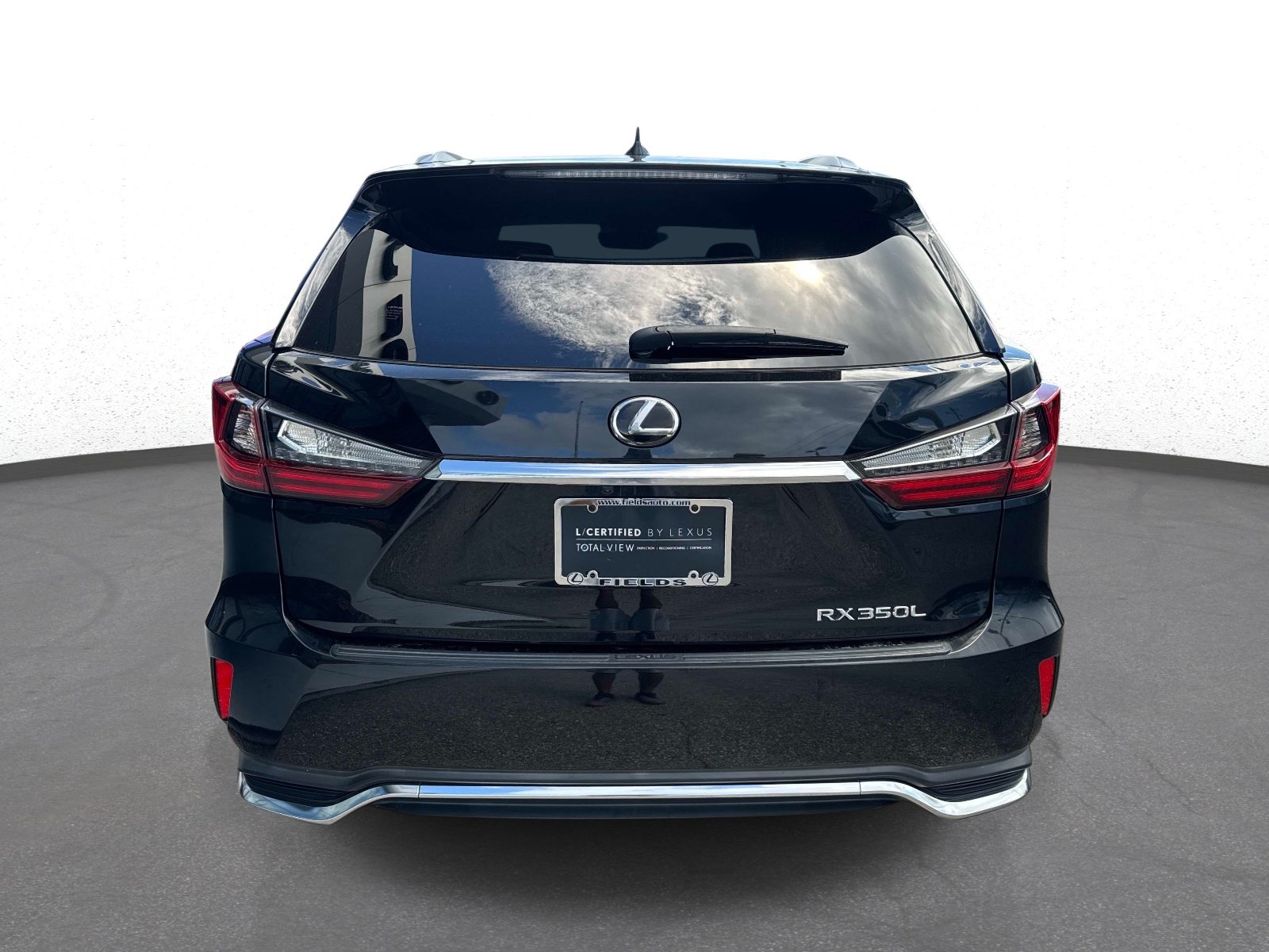 Certified 2022 Lexus RX 350L Premium w/ Premium Package AWD/4WD image 4