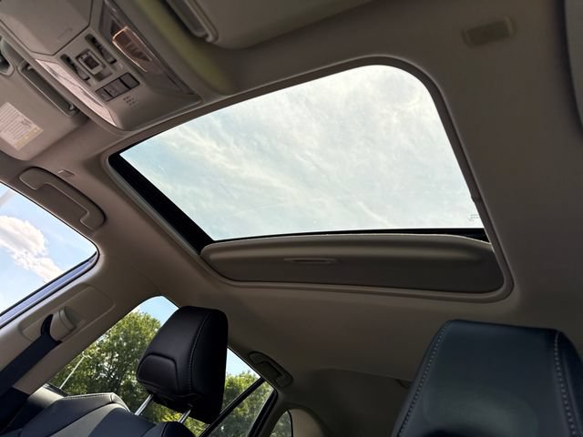 Certified 2023 Toyota RAV4 XLE Premium AWD/4WD image 27