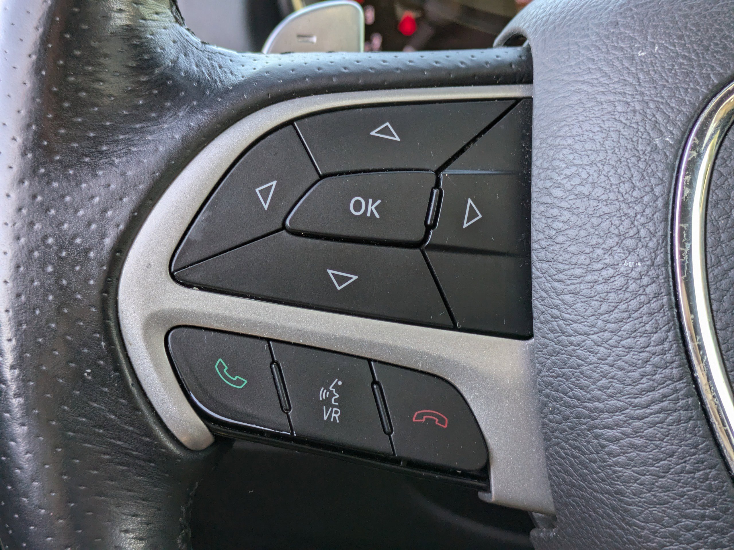 Used 2015 Dodge Durango Citadel w/ Technology Group image 25